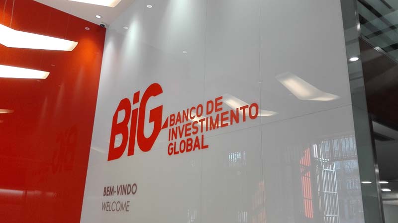 Banco Big Aliados, Porto, logo entrada